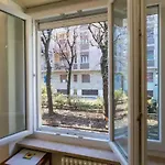 City Flat, Strategic Position