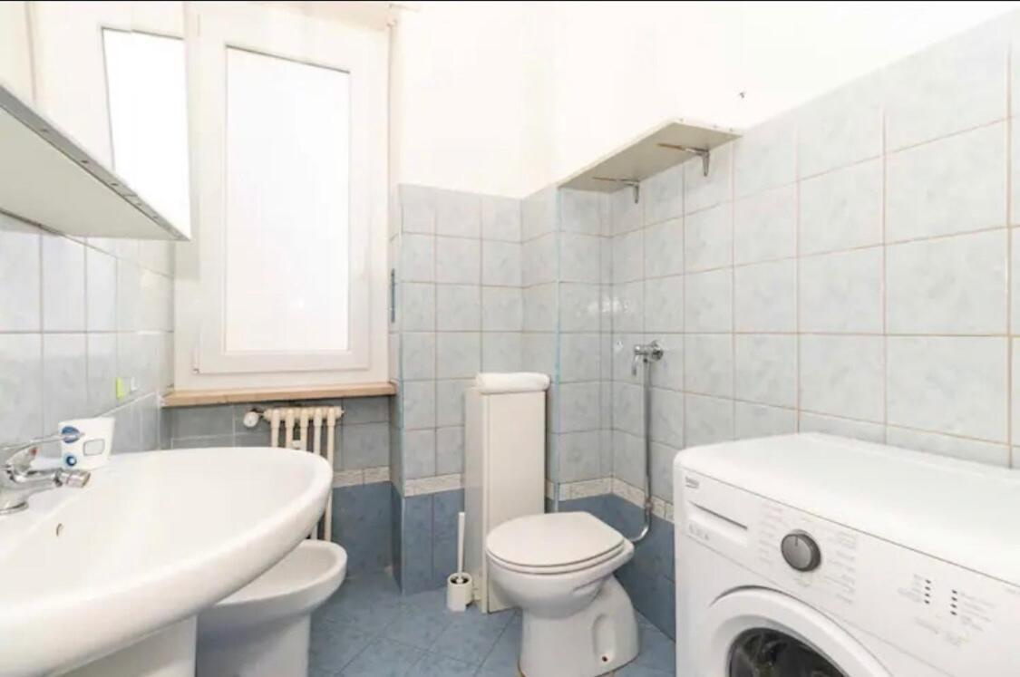 Flat, Strategic Position Apartment