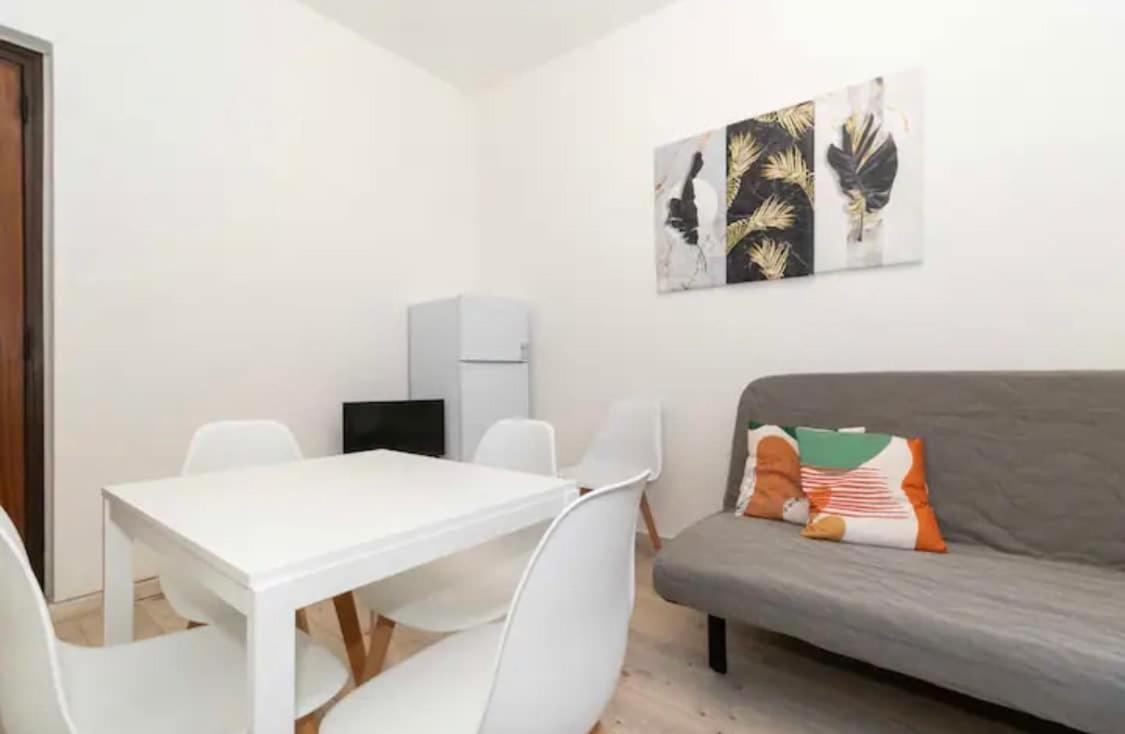 Flat, Strategic Position Turin