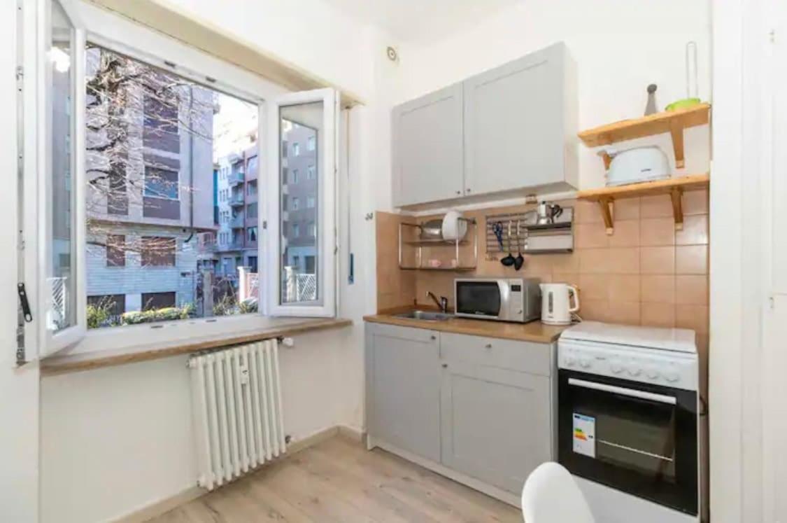 Apartment Flat, Strategic Position