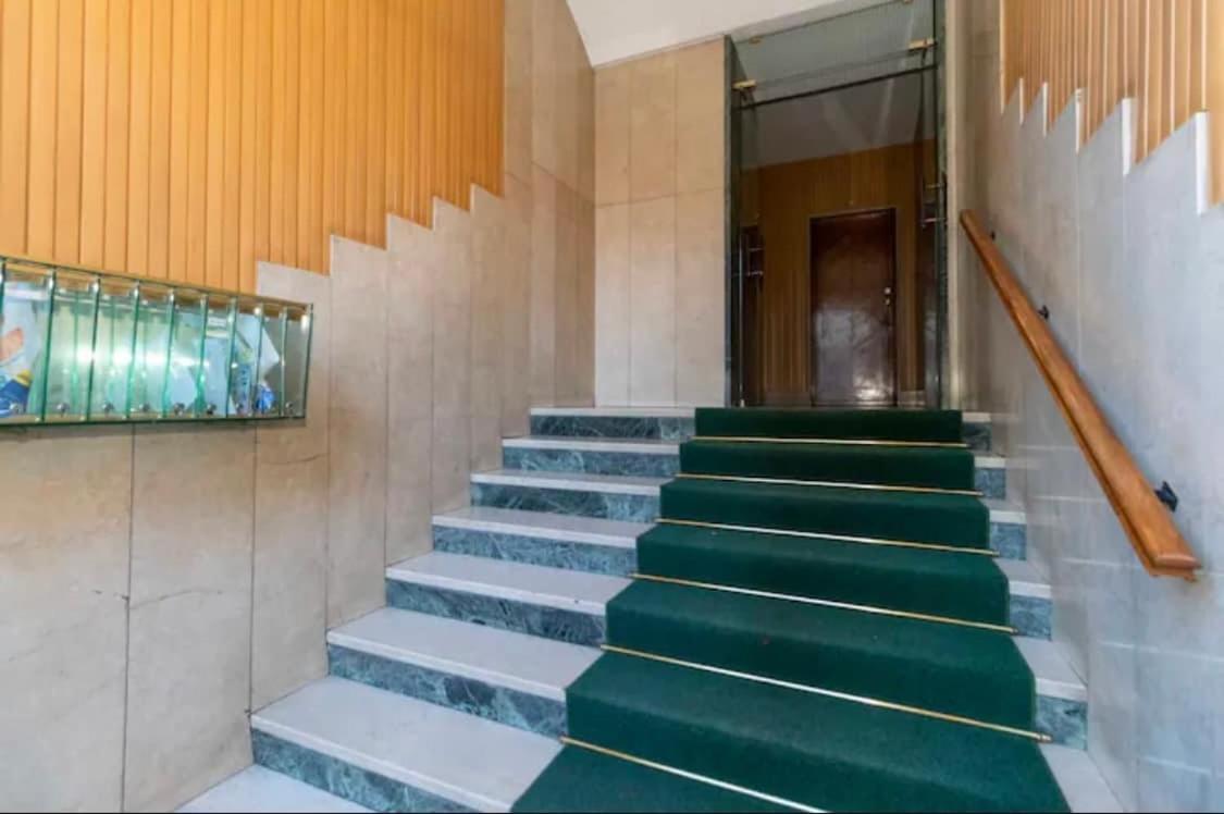 Flat, Strategic Position Apartment *